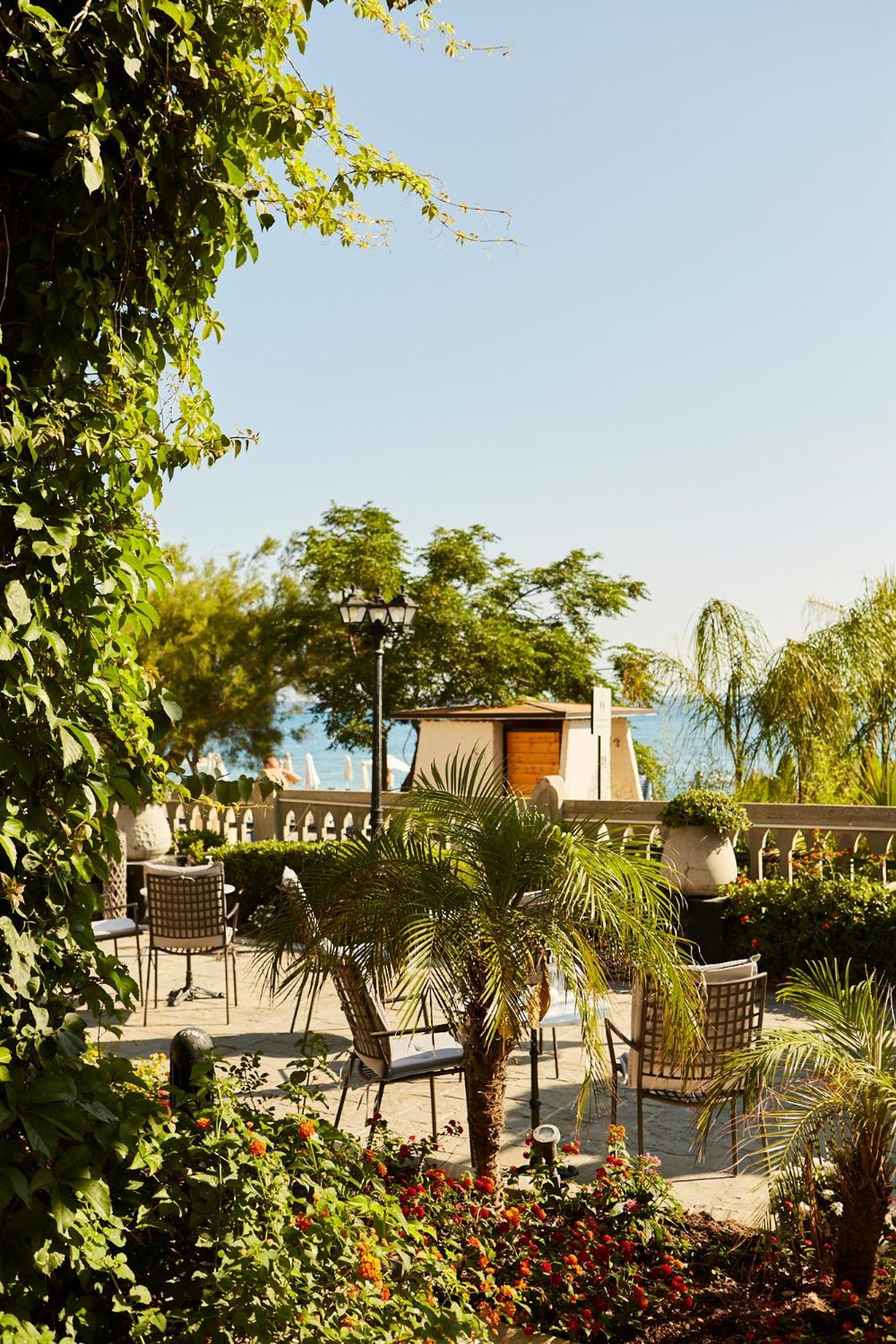 Grande Albergo Delle Rose (Adults Only) Rhodes City Bagian luar foto